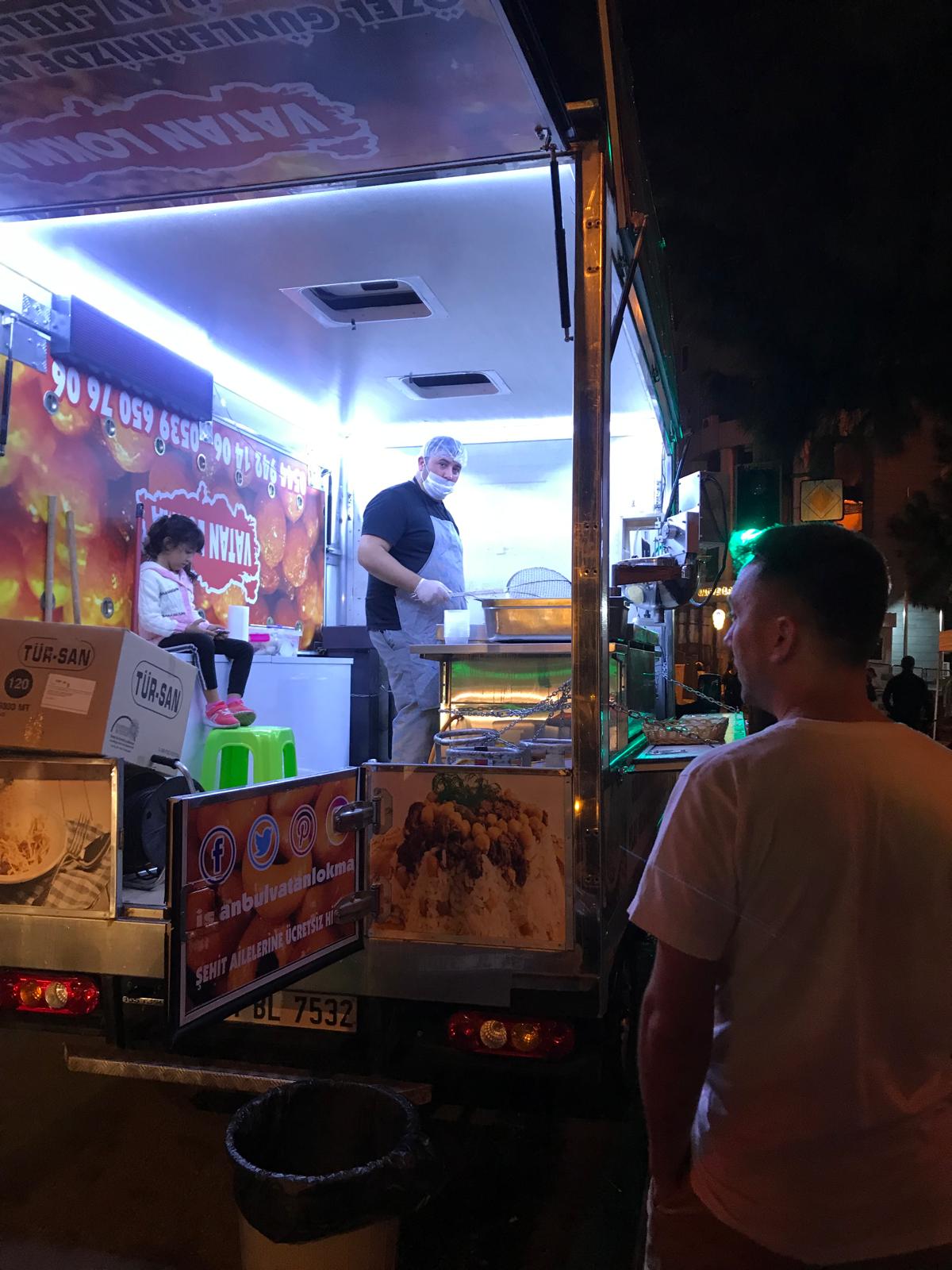 Kadıköy Hayır Lokması ve Mobil Servis - Ataşehir Hayır Lokması